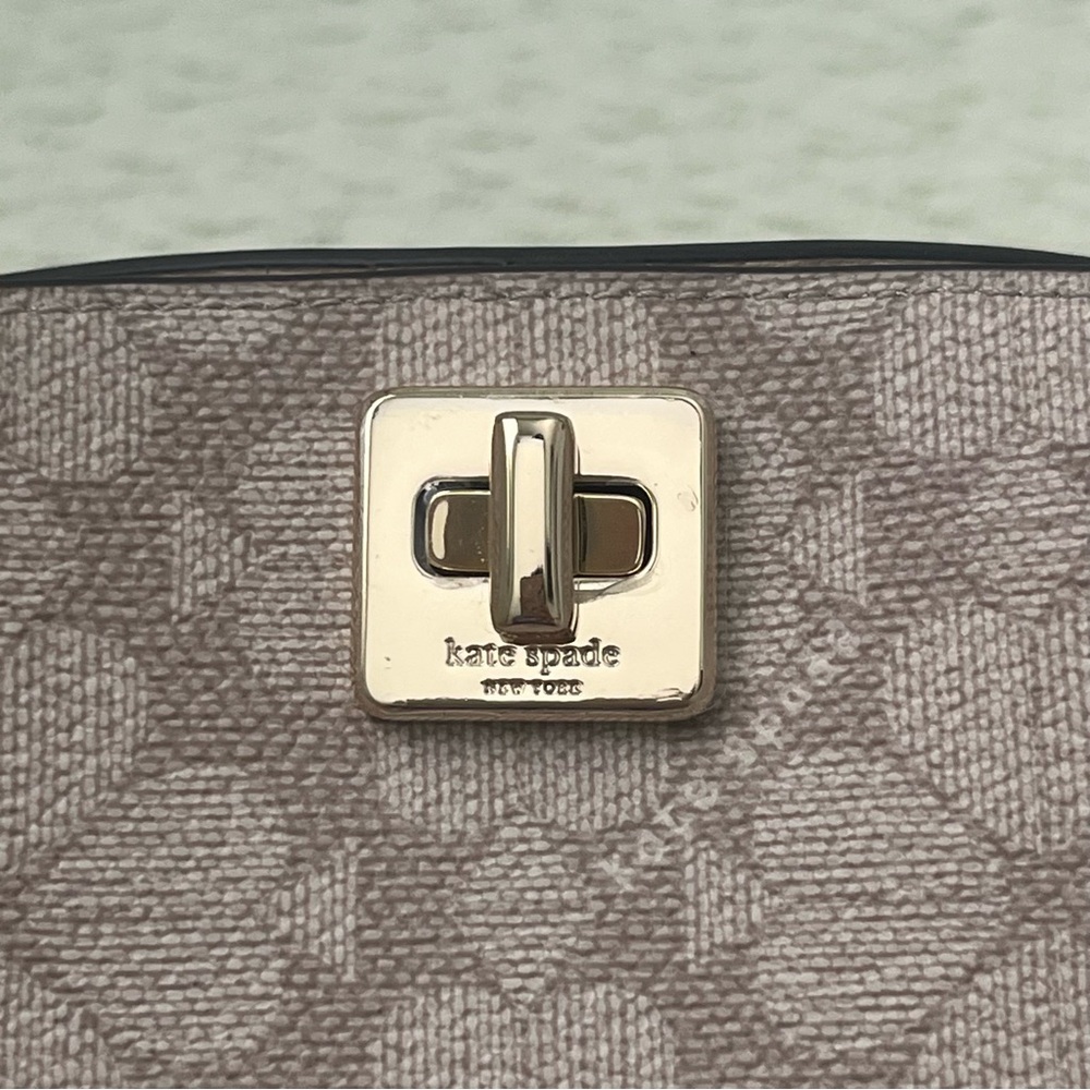 Kate Spade Dark Beige Mini Purse - Picture 8 of 9